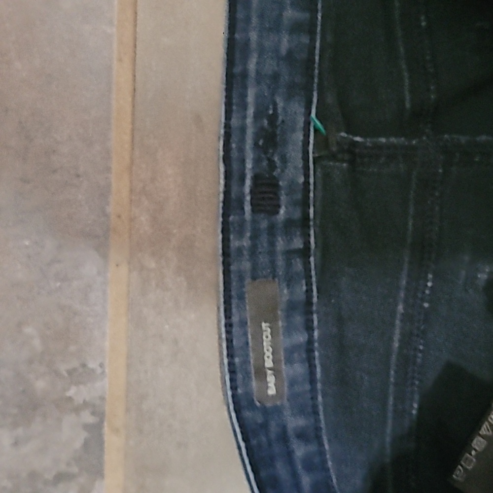Kut From The Kloth Baby Bootcut Denim Jeans Size 10S (30 inch Inseam) - Picture 5 of 8